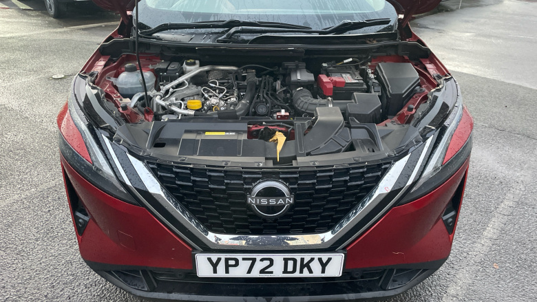 Nissan Qashqai 1.3 DiG-T MH 158 N-Connecta 5dr Xtronic Petrol Hatchback